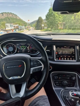Dodge Challenger 5.7 | Mobile.bg    13