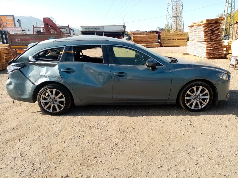 Mazda 6 2.2д и 2.0 б, снимка 7 - Автомобили и джипове - 53108692