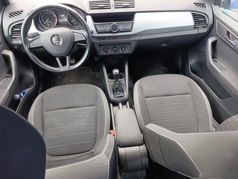 Skoda Fabia 1.0 MPI 75 k.с ЕураТек, снимка 9 - Автомобили и джипове - 47931766