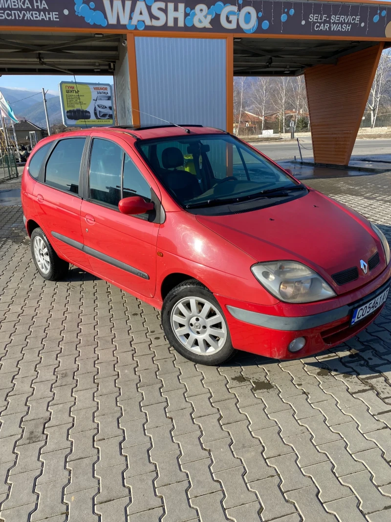 Renault Scenic, снимка 2 - Автомобили и джипове - 49090248