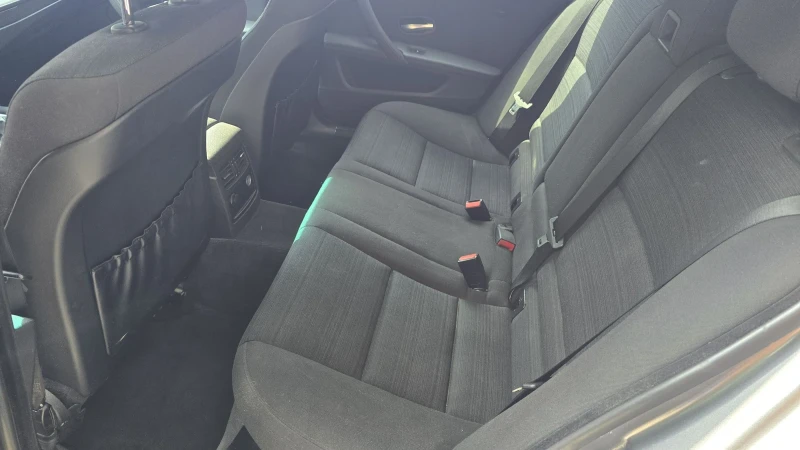 BMW 530 XD, снимка 15 - Автомобили и джипове - 51677660