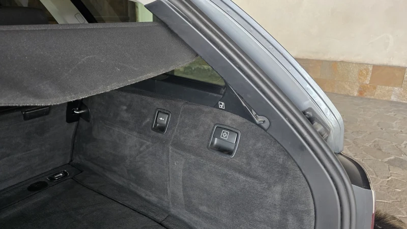 BMW 530 XD, снимка 17 - Автомобили и джипове - 51677660