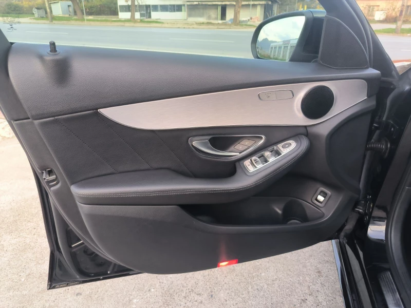 Mercedes-Benz C 220 d-4-Matic-Navi-Kamera-Euro-6B, снимка 12 - Автомобили и джипове - 52452323