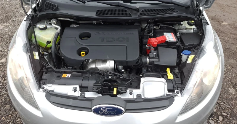Ford Fiesta 1.4 TDCI, снимка 14 - Автомобили и джипове - 53233751