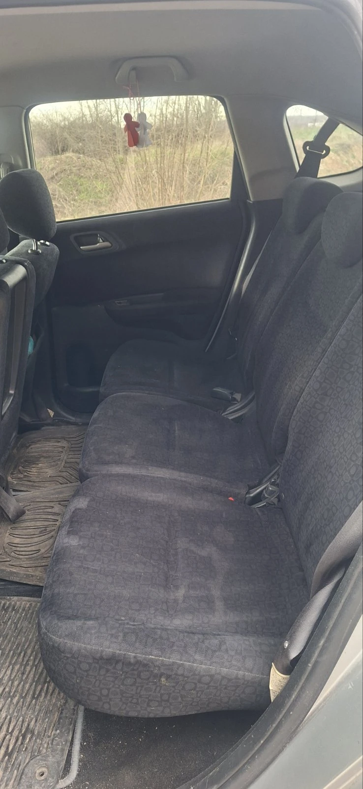 Honda Fr-v 2.2d  , снимка 5 - Автомобили и джипове - 54022100