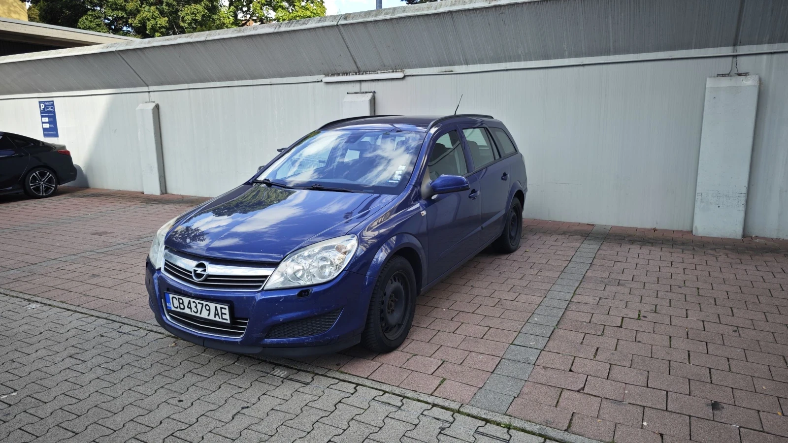 Opel Astra 1.9 CDTI 150hp, снимка 1
