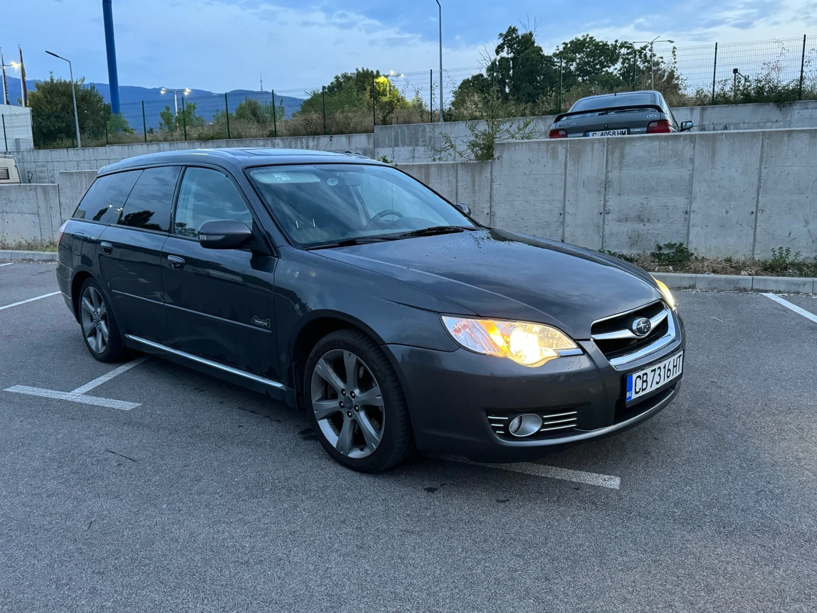 Subaru Legacy 3.0 H6 Facelift  - изображение 8