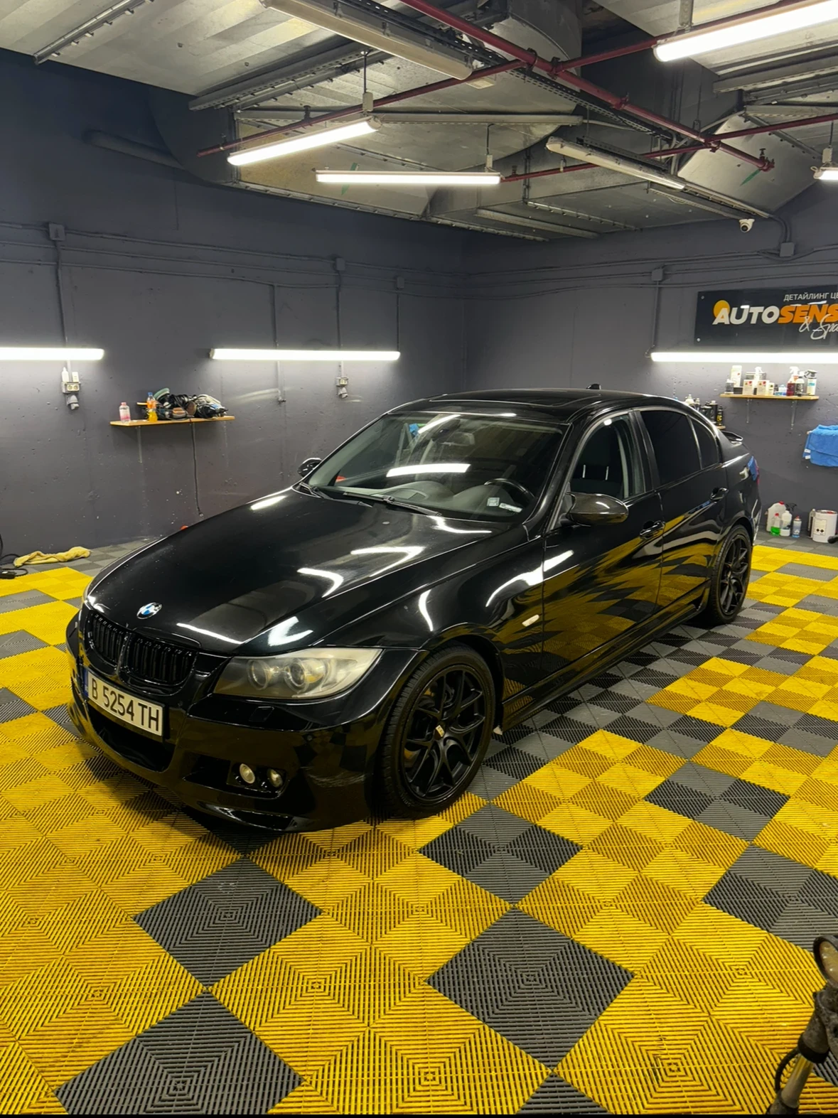 BMW 330 330d - изображение 4