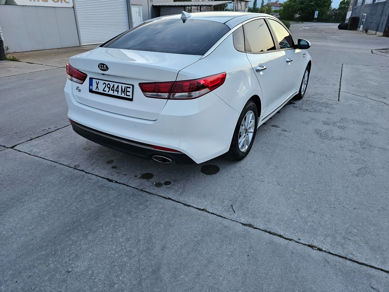 Kia K5 2.0 LPI, Keyless, подгрев на волан и седалки - изображение 5