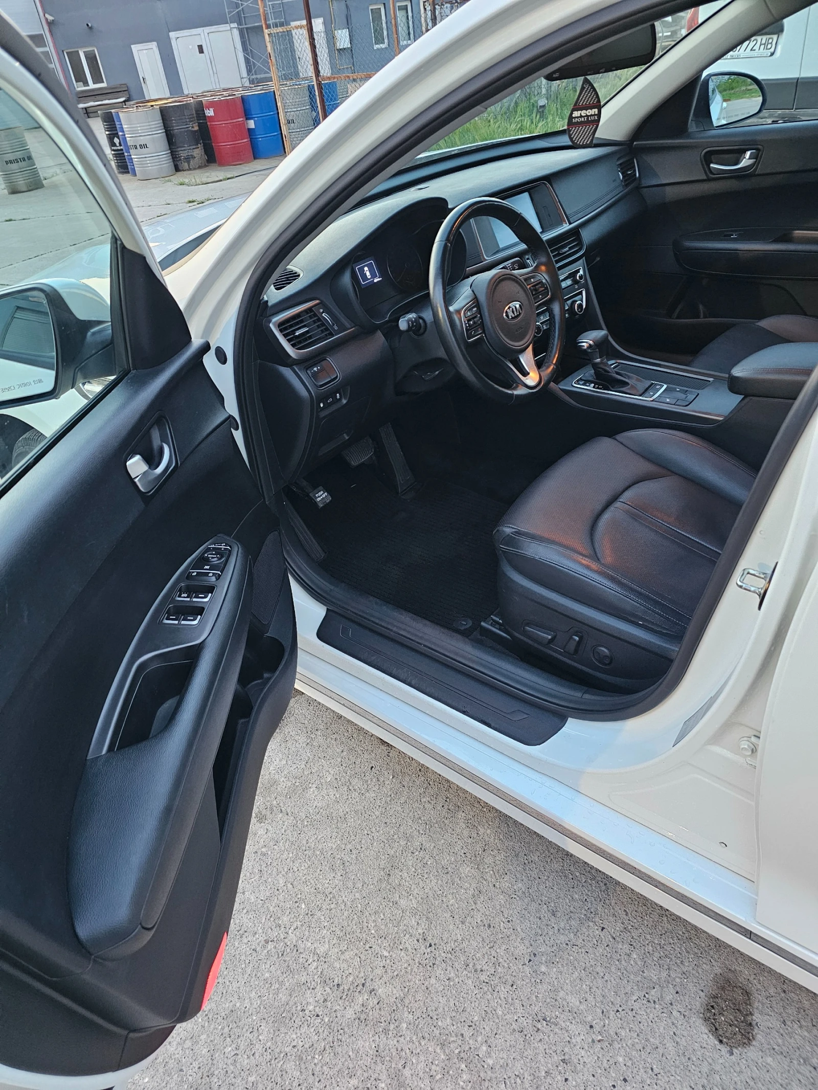 Kia K5 2.0 LPI, Keyless, подгрев на волан и седалки - изображение 7