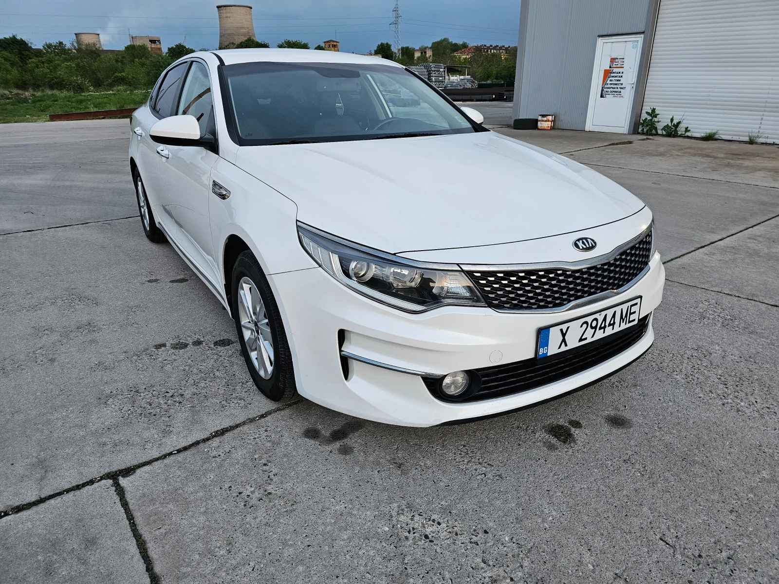 Kia K5 2.0 LPI, Keyless, подгрев на волан и седалки - изображение 2