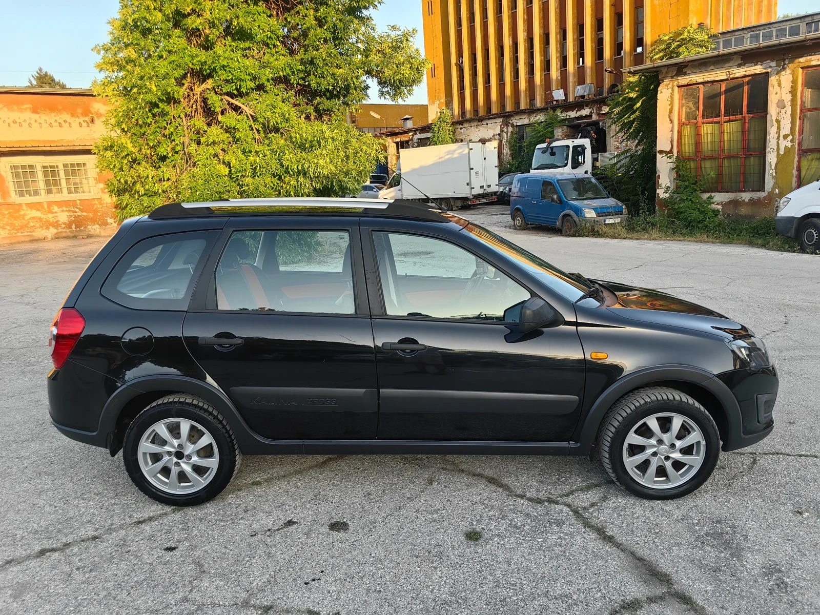Lada Kalina Cross, 1.6 Бензин 87 к.с, Евро 6, Климатик  - изображение 3