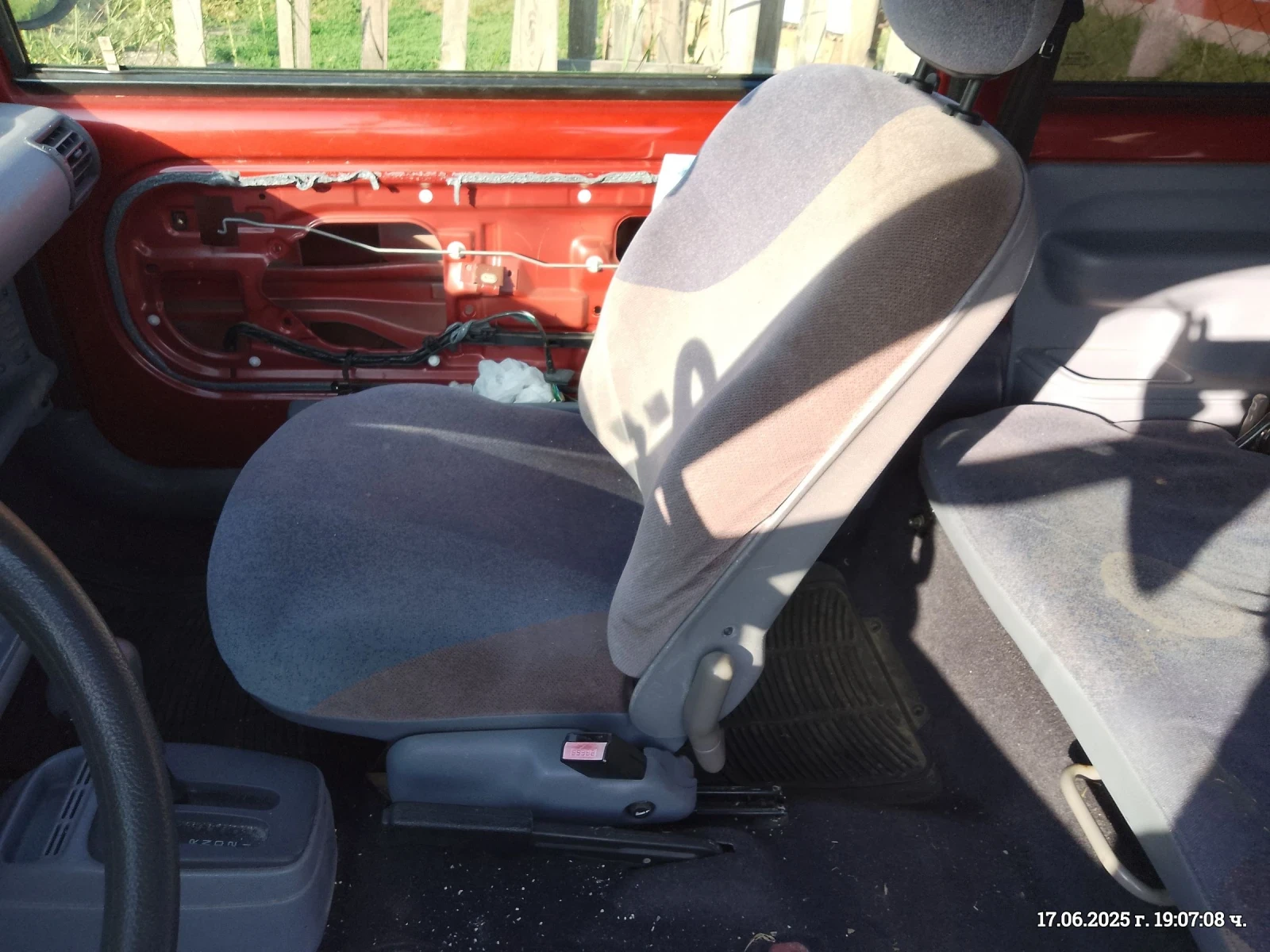 Renault Twingo 1.2 Бензин - изображение 6