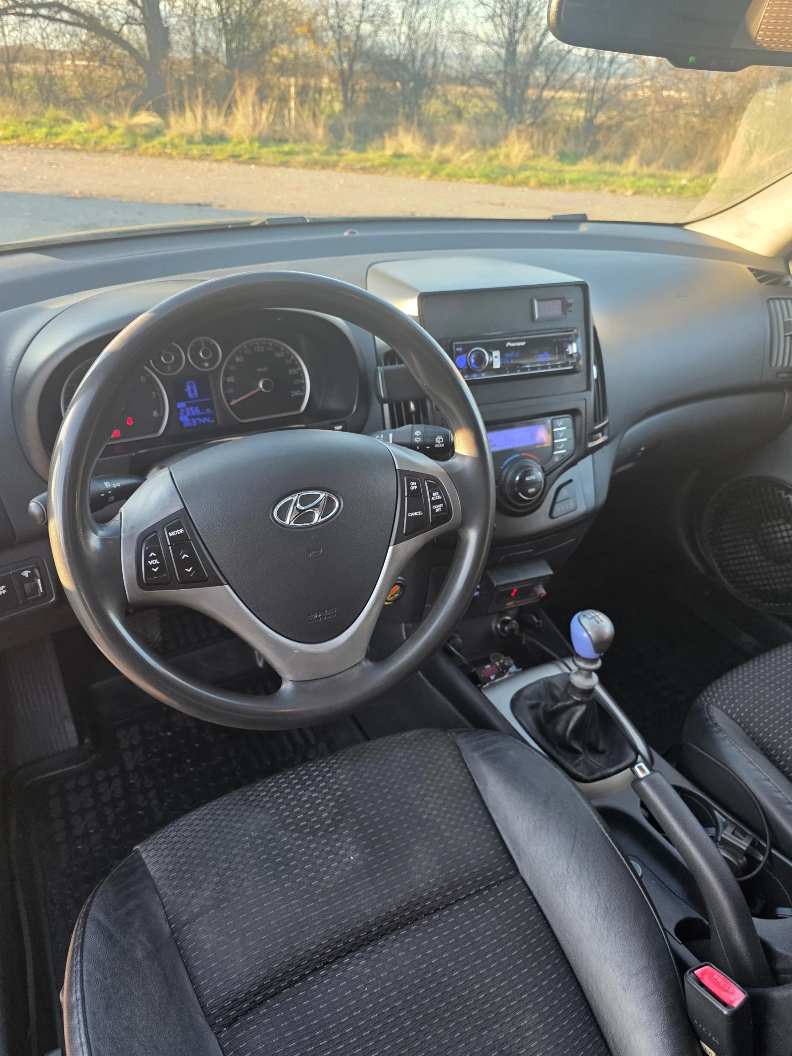 Hyundai I30 2.0, ��� | Mobile.bg � ����������� 11