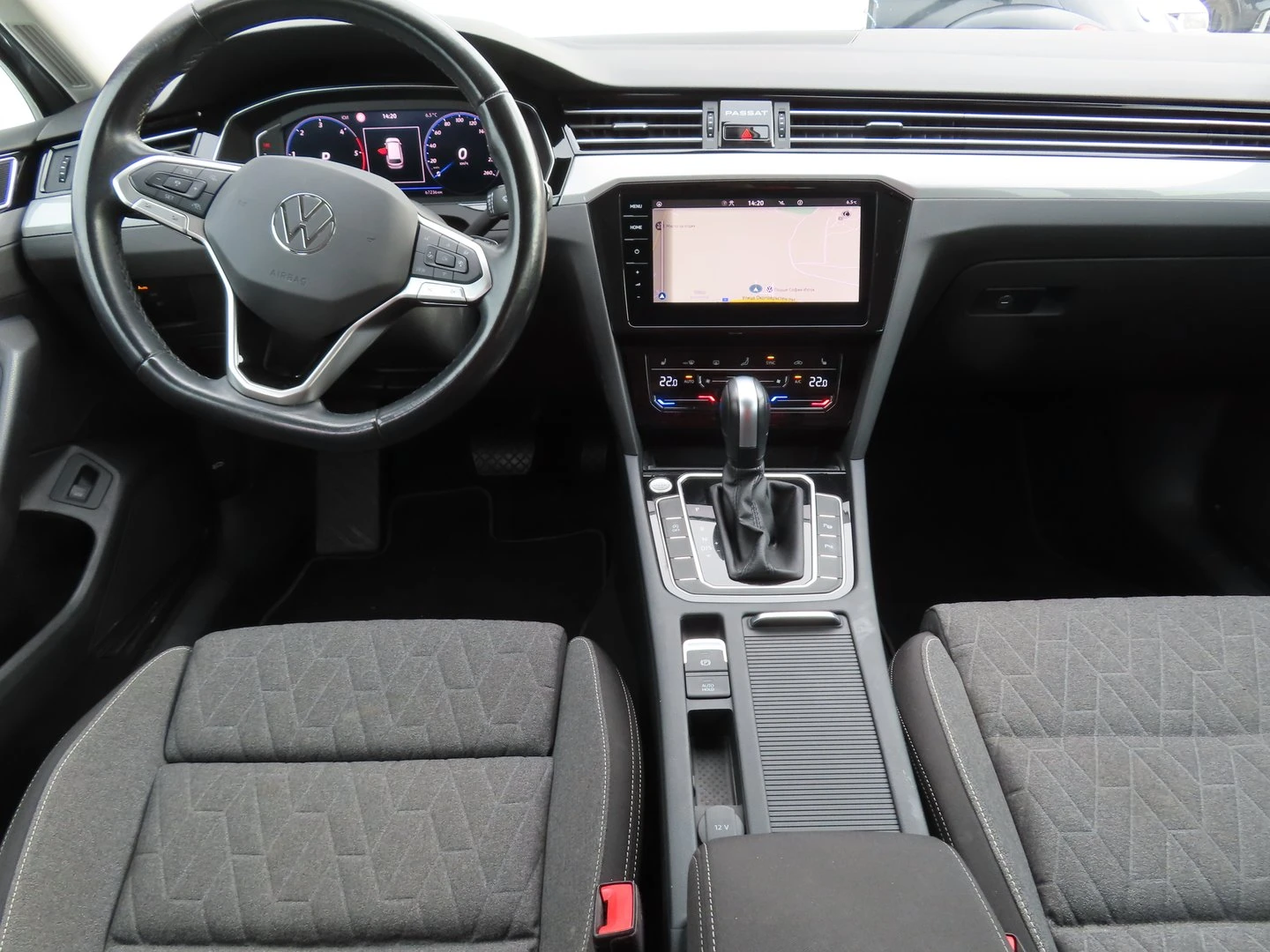 VW Passat Business 2.0 TDI SCR DSG - изображение 5