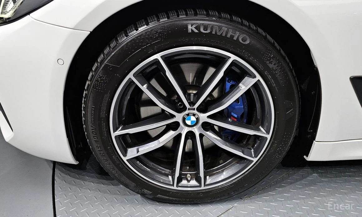 BMW 523  - изображение 5