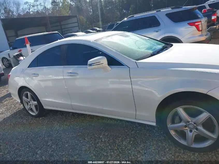 Mercedes-Benz CLS 550  - изображение 8