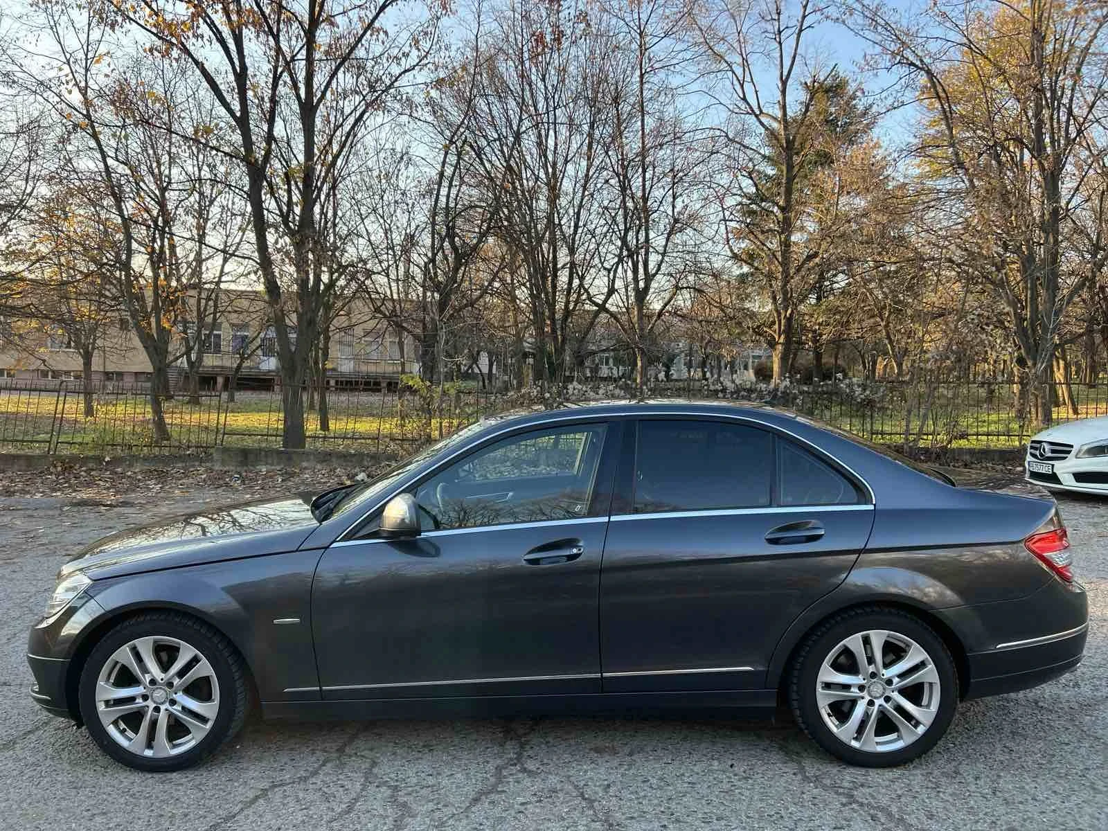 Mercedes-Benz C 220 2.2, CDI, снимка 6 - Автомобили и джипове - 53813955