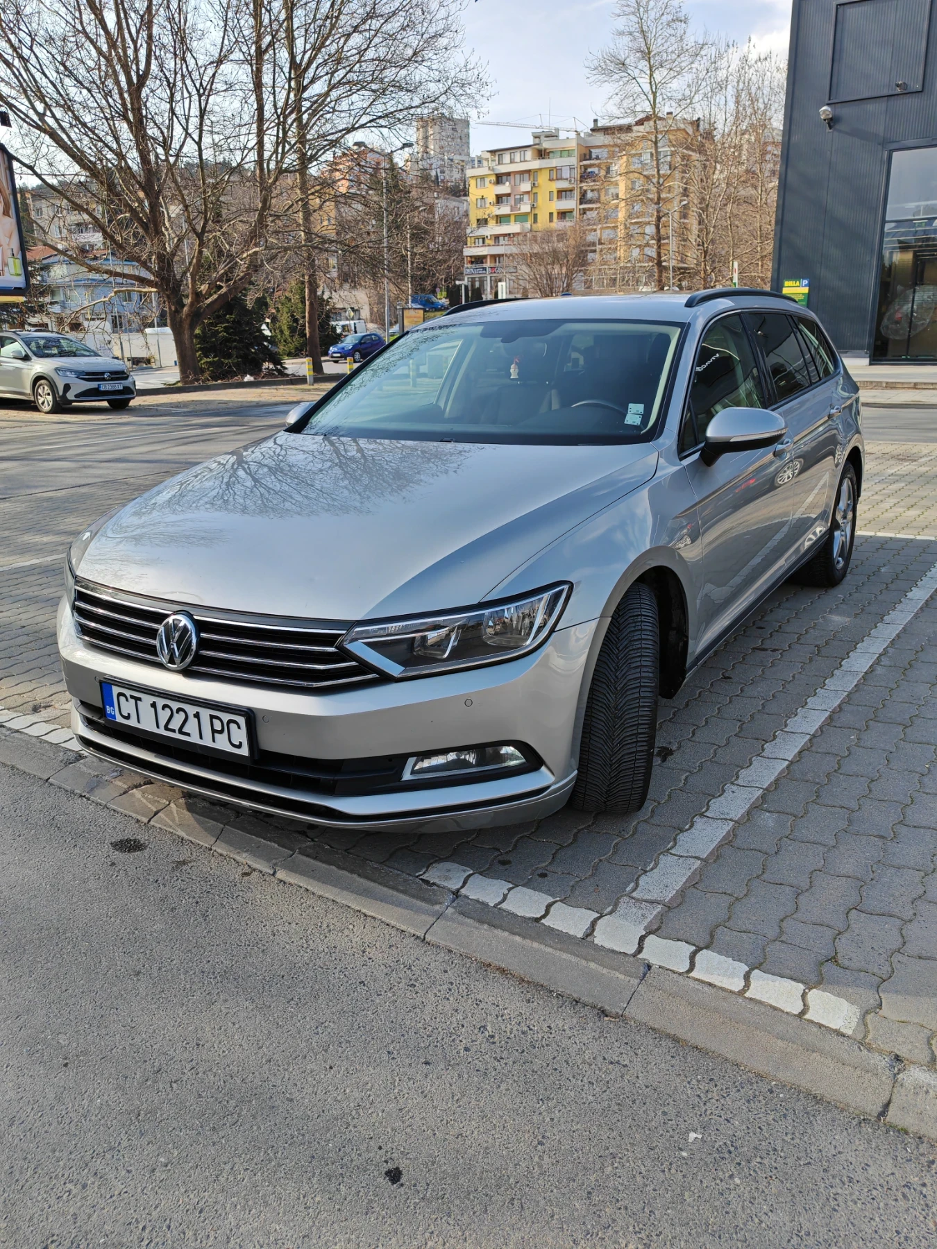 VW Passat, снимка 2 - Автомобили и джипове - 53839467