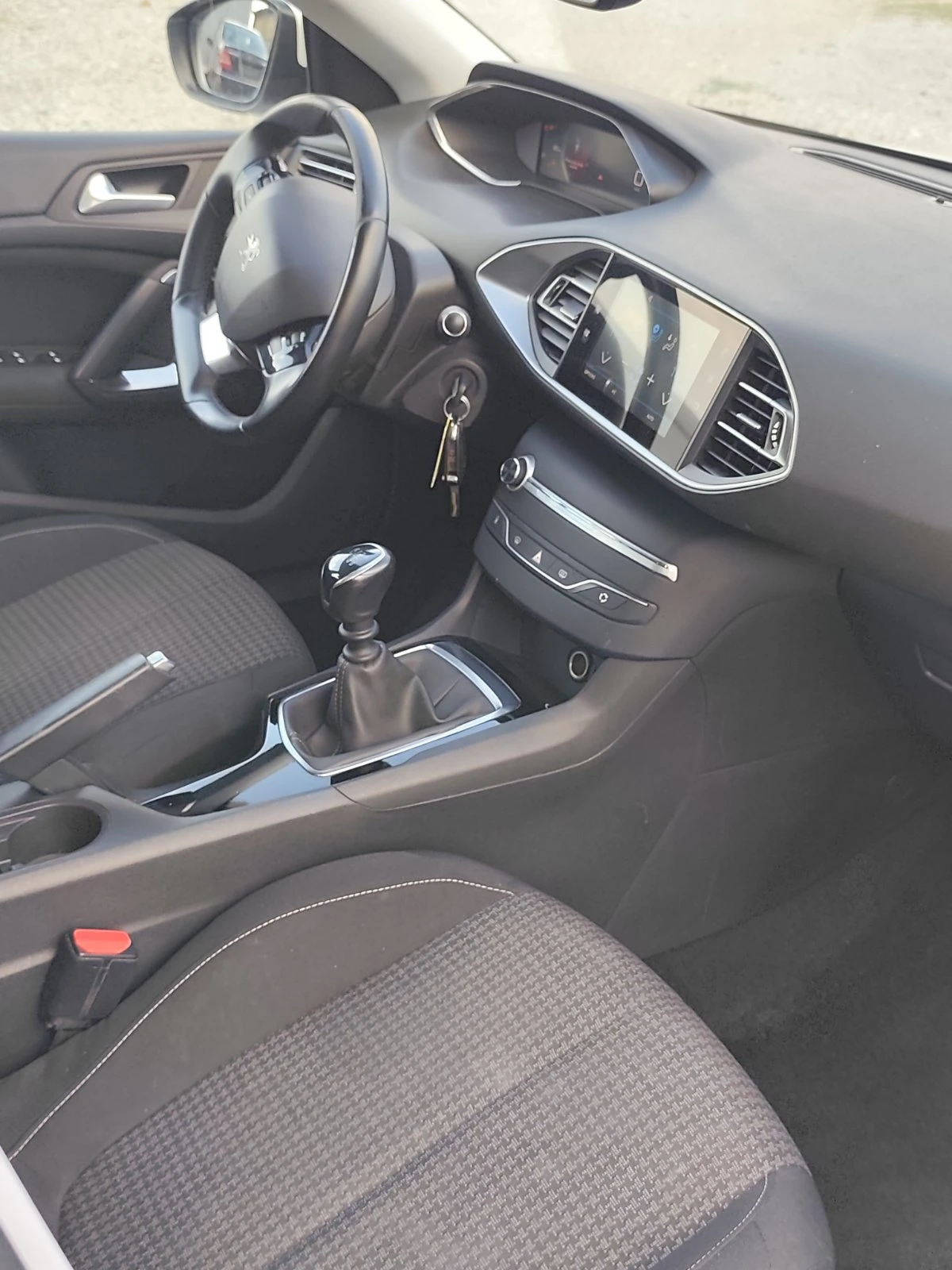 Peugeot 308 FACELIFT digital cokpit �������� �������  | Mobile.bg � ����������� 9