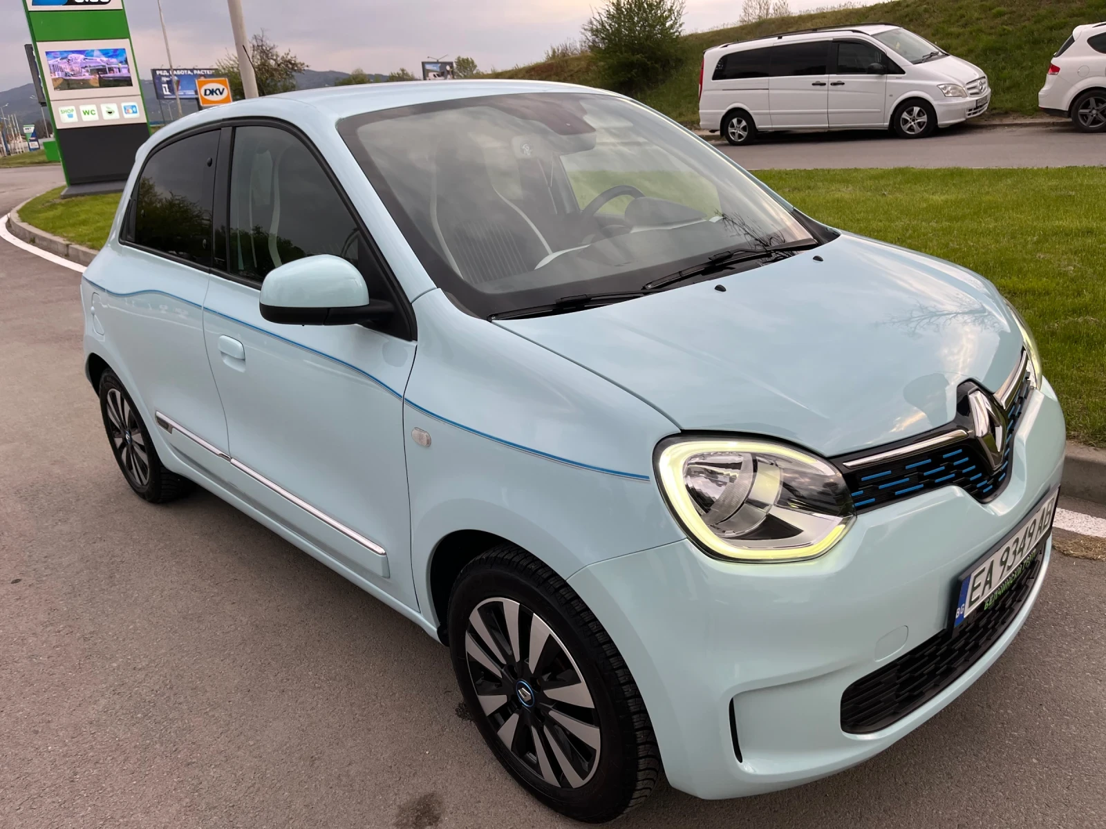 Renault Twingo електрическо 82кс, снимка 3 - Автомобили и джипове - 54308595