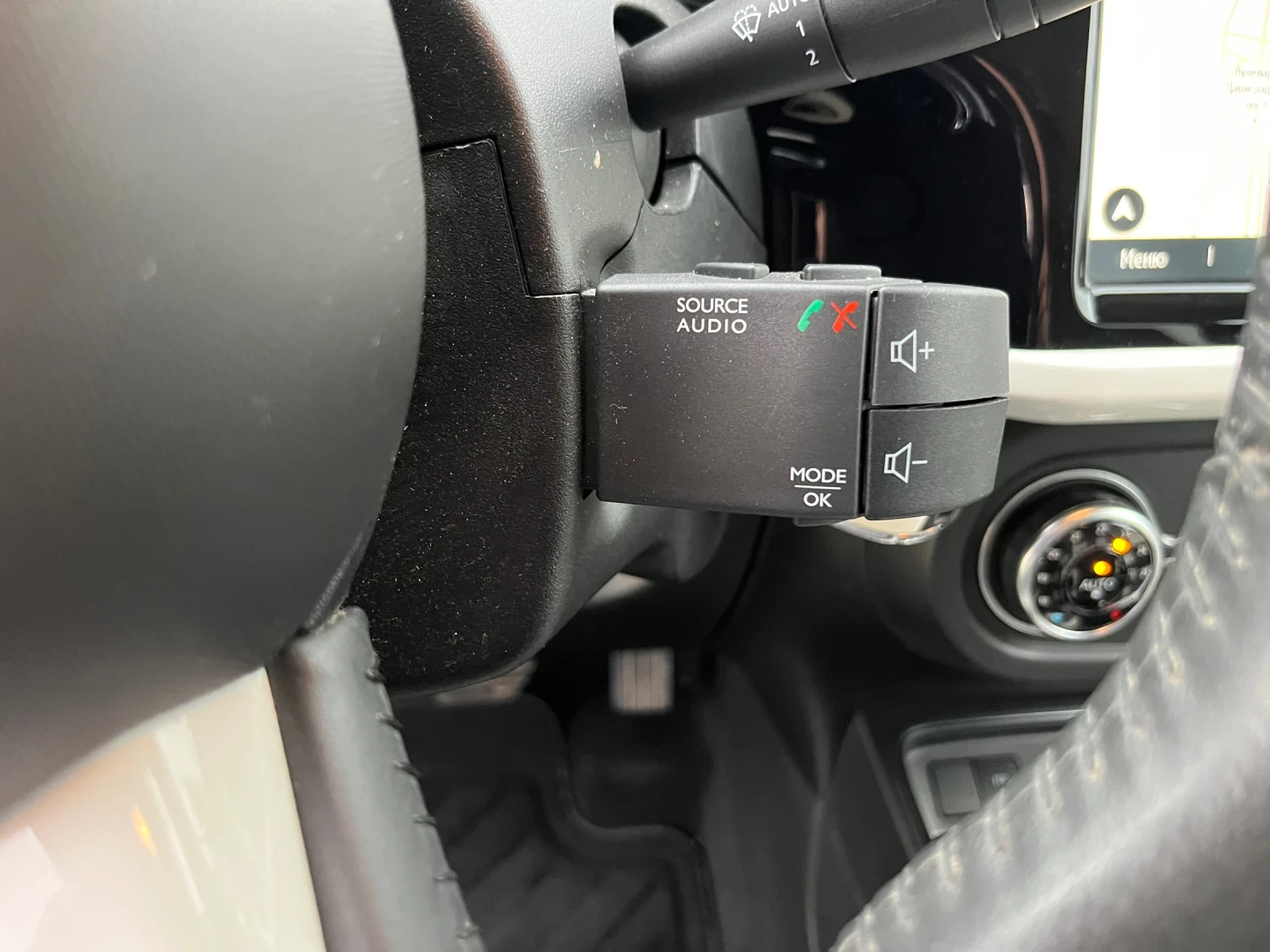 Renault Twingo електрическо 82кс, снимка 15 - Автомобили и джипове - 54308595