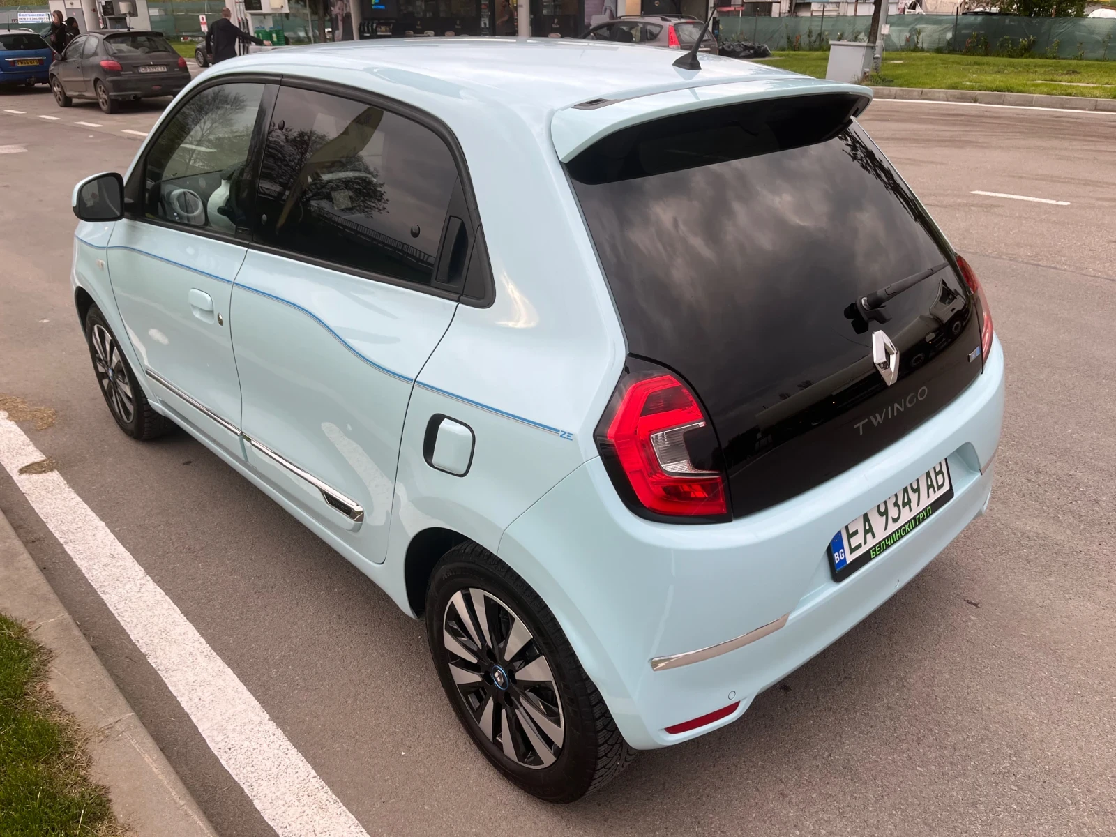 Renault Twingo електрическо 82кс, снимка 4 - Автомобили и джипове - 54308595