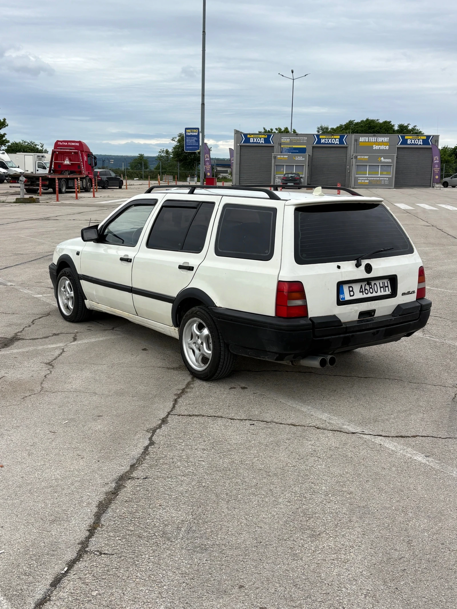 VW Golf 1.8GT, снимка 6 - Автомобили и джипове - 54891027