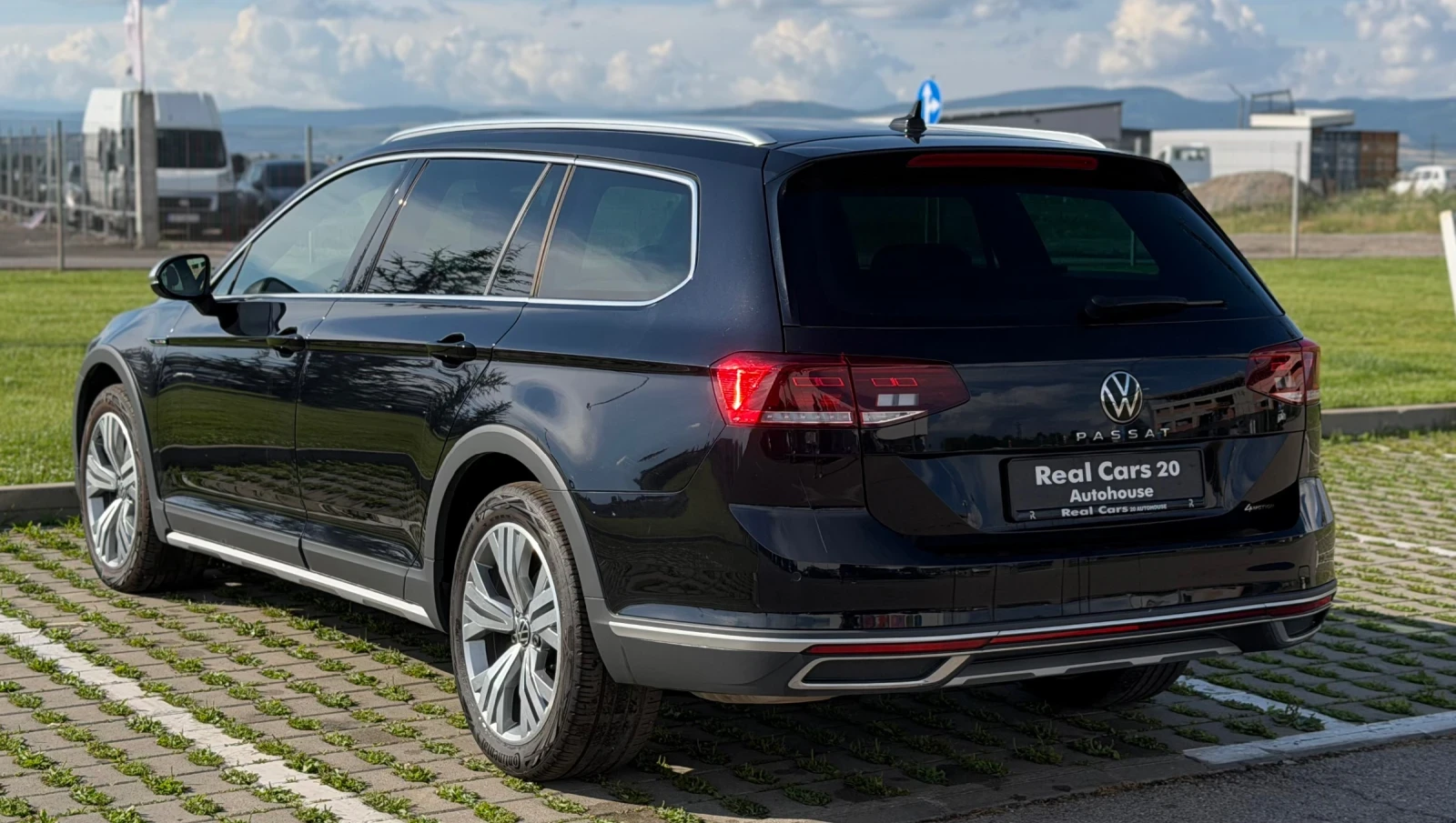 VW Passat * ALLTRACK* 4motion* DSG* Matrix* , снимка 6 - Автомобили и джипове - 55036787