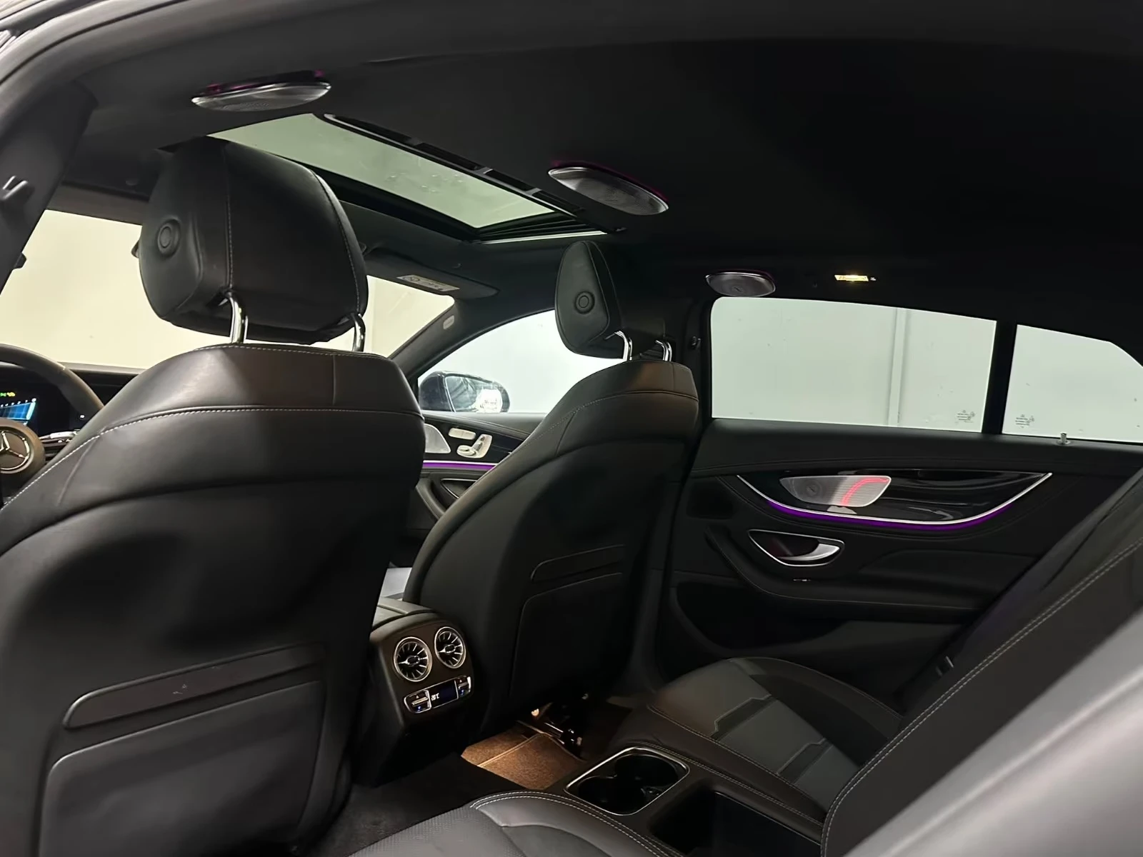 Mercedes-Benz AMG GT 63S E-PERFORMANCE / CERAMIC / BURM / HUD / 360 /, снимка 16 - Автомобили и джипове - 55060337