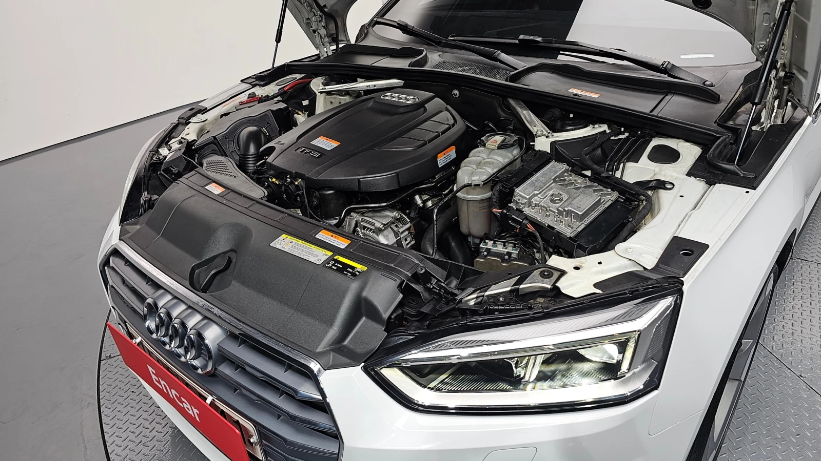 Audi A5 45 TFSI quattro* HUD* ЕЛ. БАГАЖНИК* КРАЙНА ЦЕНА, снимка 6 - Автомобили и джипове - 55593516