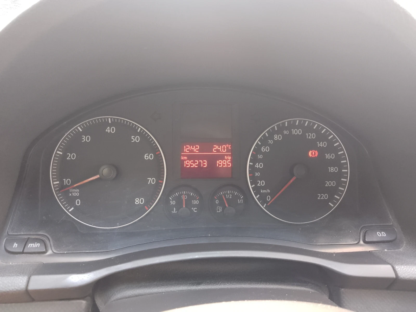 VW Golf Бензин Климатик , снимка 10 - Автомобили и джипове - 55800044