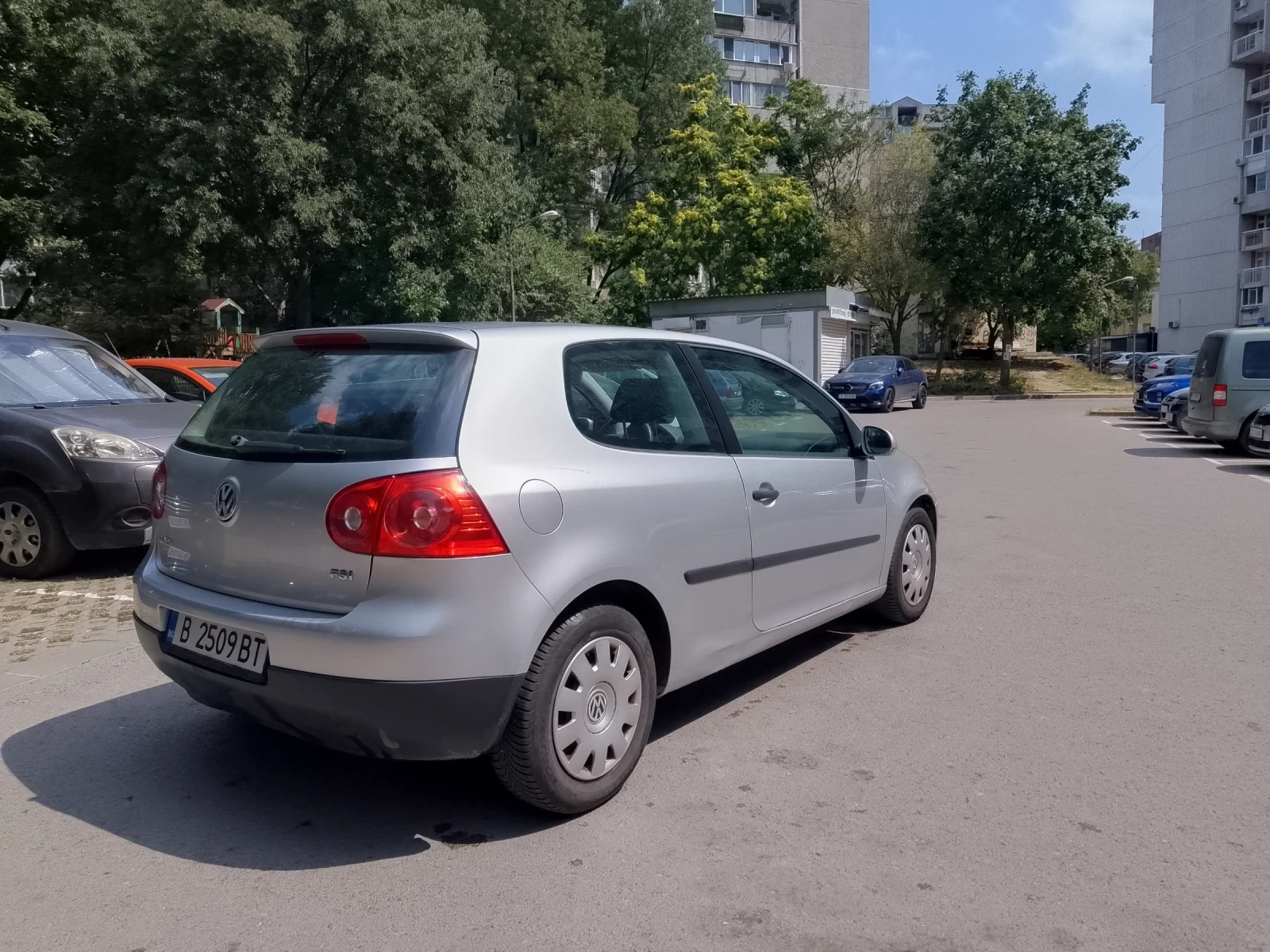 VW Golf Бензин Климатик , снимка 3 - Автомобили и джипове - 55800044