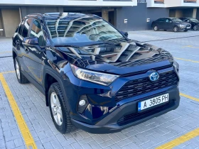 Toyota Rav4 2.5i 2021г * 43 000км Hybrid 4x4, снимка 1