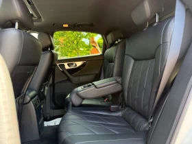 Обява за продажба на Infiniti QX70 3.0d 238 к.с. ~27 999 лв. - изображение 8