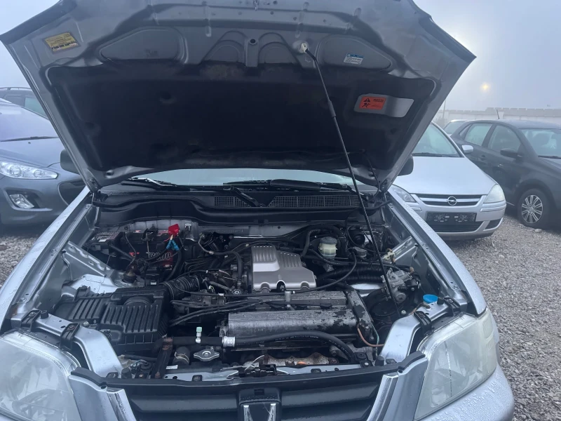 Honda Cr-v 2.0i 147k.c/ГАЗОВ ИНЖ./KLIMA/ NAVI/ ITALY/, снимка 9 - Автомобили и джипове - 52751639