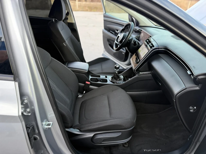 Hyundai Tucson 1.6 CRDI Mild-Hybrid, Подгрев, камера, Дистроник, снимка 10 - Автомобили и джипове - 52818664