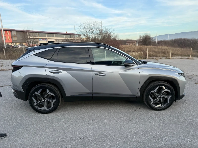 Hyundai Tucson 1.6 CRDI Mild-Hybrid, Подгрев, камера, Дистроник, снимка 4 - Автомобили и джипове - 52818664