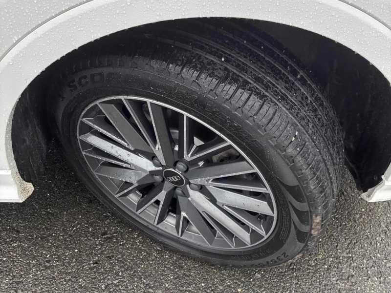 Audi Q3 2022 QUATTRO * БЕЗ ПЪРВОНАЧАЛНА ВНОСКА* , снимка 6 - Автомобили и джипове - 53131313