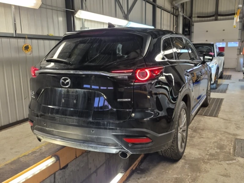 Mazda CX-9 * SIGNATURE * 360 camera * Head Up * CARFAX * , снимка 3 - Автомобили и джипове - 53440066
