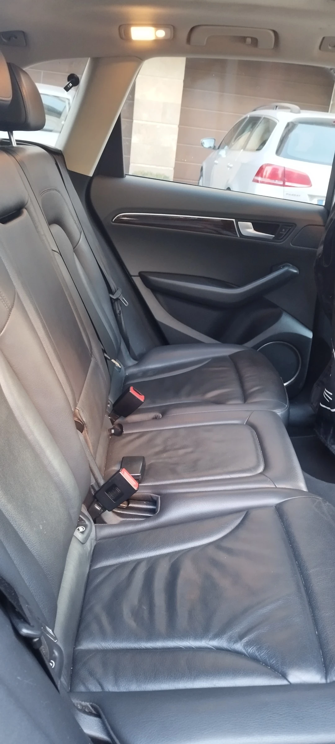 Audi Q5 2.0T | Panorama | 4x4, снимка 12 - Автомобили и джипове - 56650901