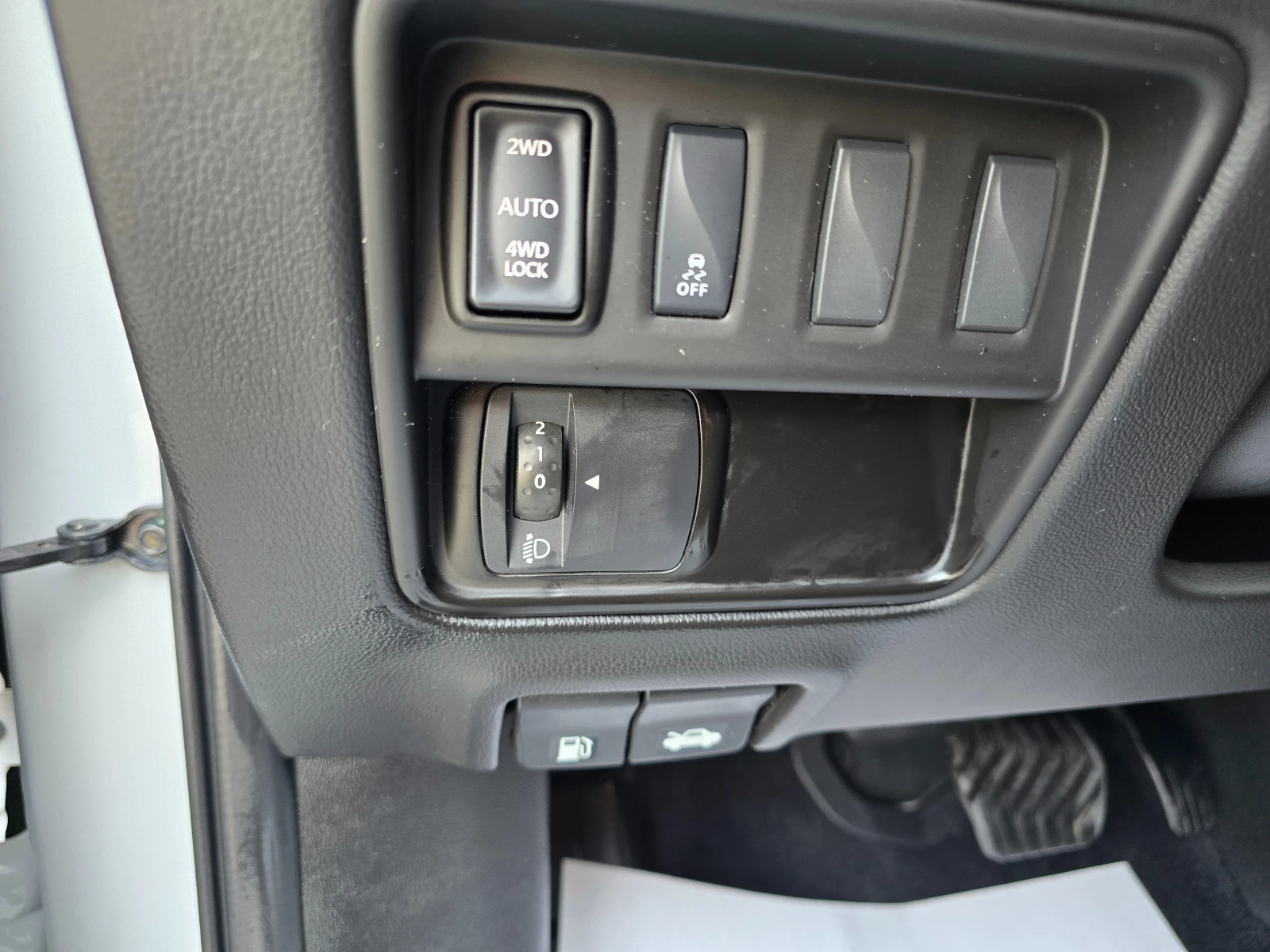 Renault Koleos Автоматик!!4x4!!190к.с!!!!, снимка 15 - Автомобили и джипове - 53908354