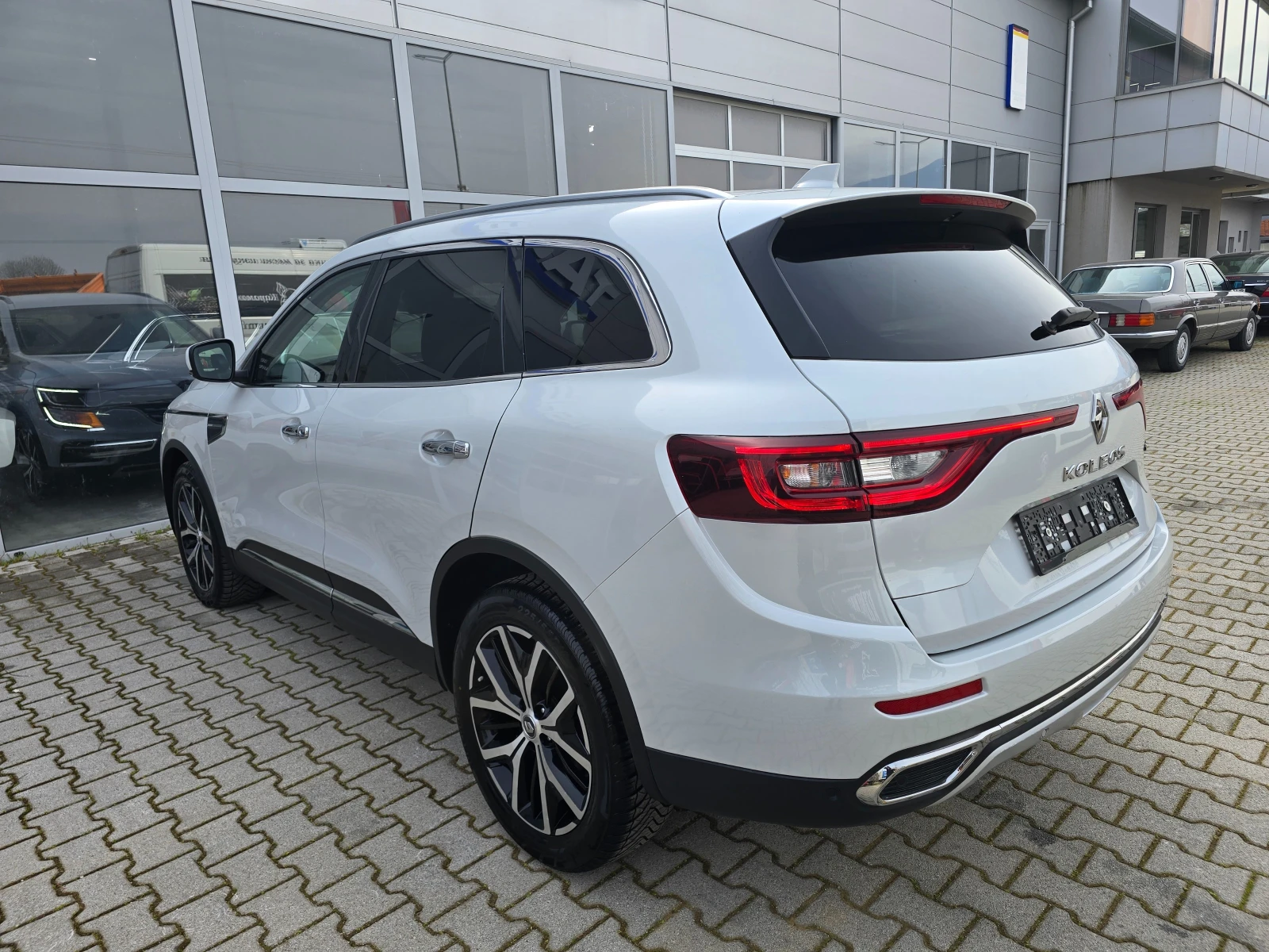 Renault Koleos Автоматик!!4x4!!190к.с!!!!, снимка 7 - Автомобили и джипове - 53908354