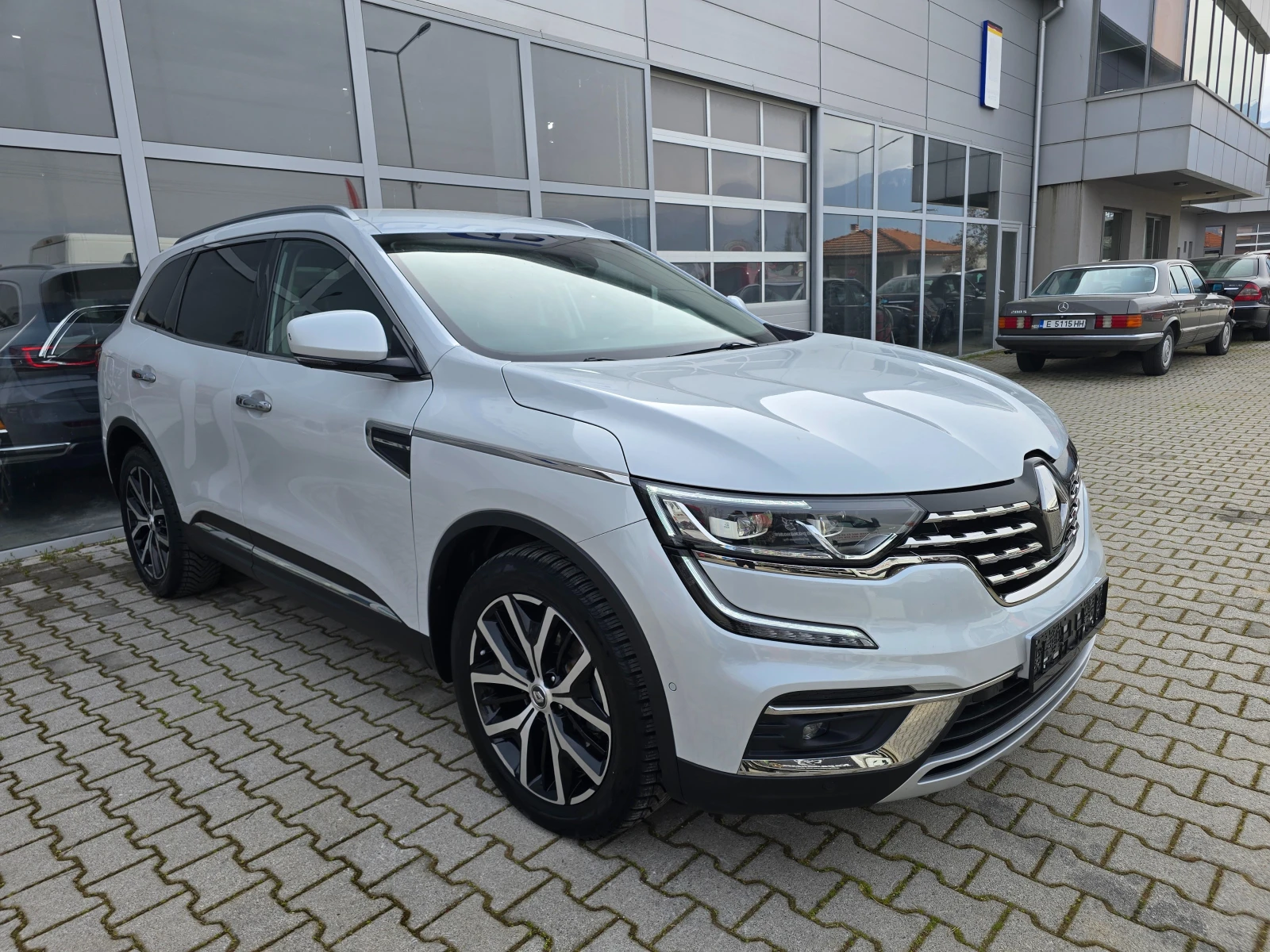 Renault Koleos Автоматик!!4x4!!190к.с!!!!, снимка 2 - Автомобили и джипове - 53908354