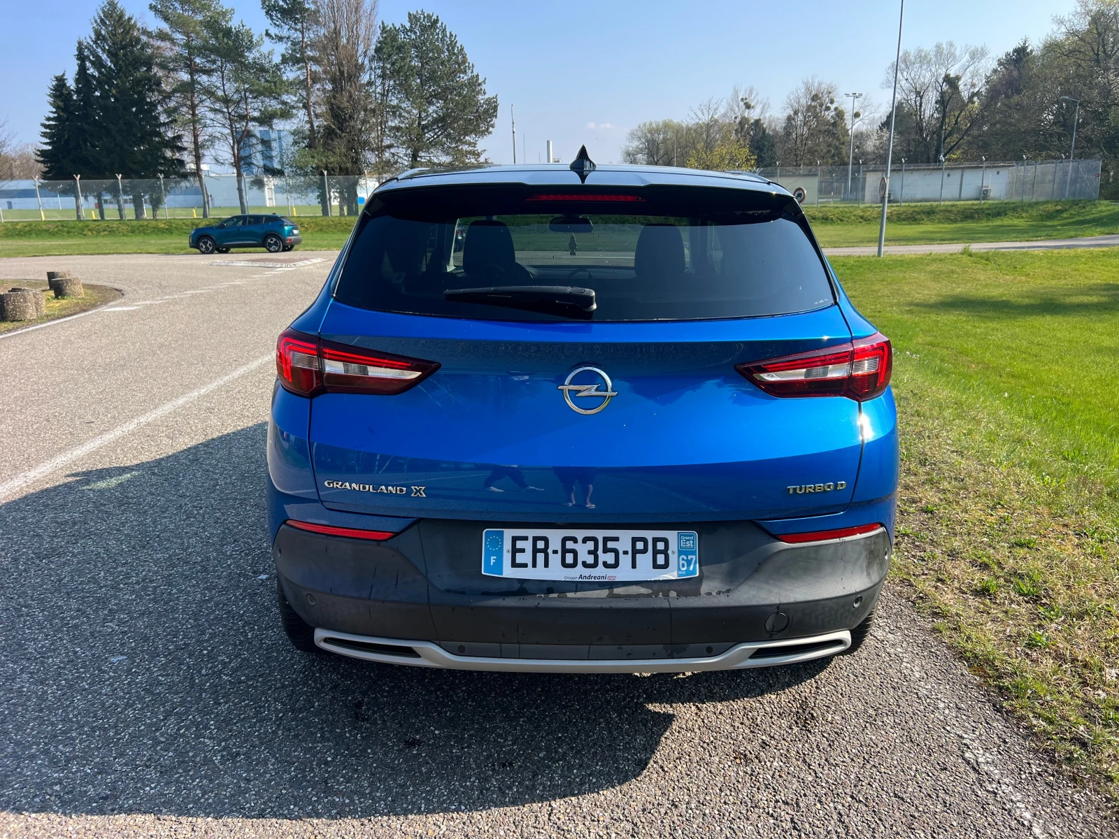 Opel Grandland X 1.6 CDTI LED/NAVI/PANORAMA/CAMERA/CLIMA, снимка 4 - Автомобили и джипове - 53954393