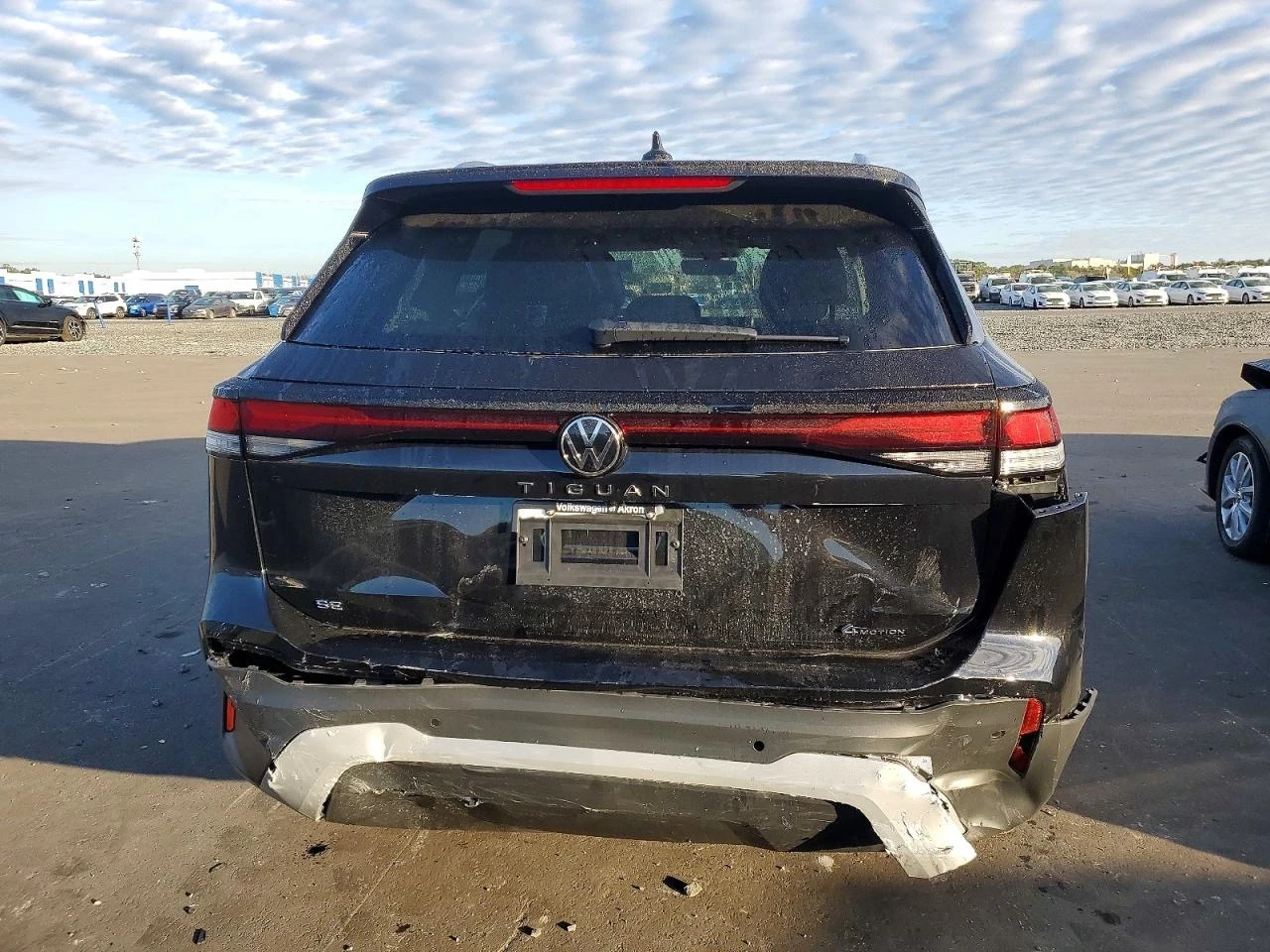 VW Tiguan SE, снимка 5 - Автомобили и джипове - 53978755