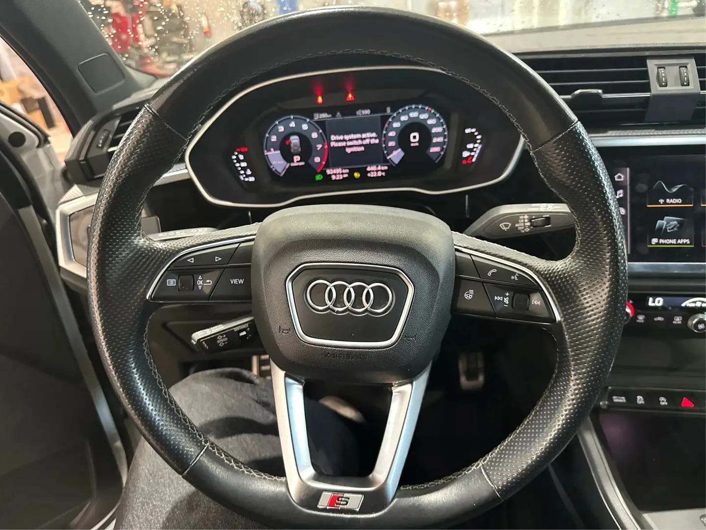 Audi Q3 S-Line * AвтоКредит * (ЦЕНА ДО БГ), снимка 12 - Автомобили и джипове - 54895589