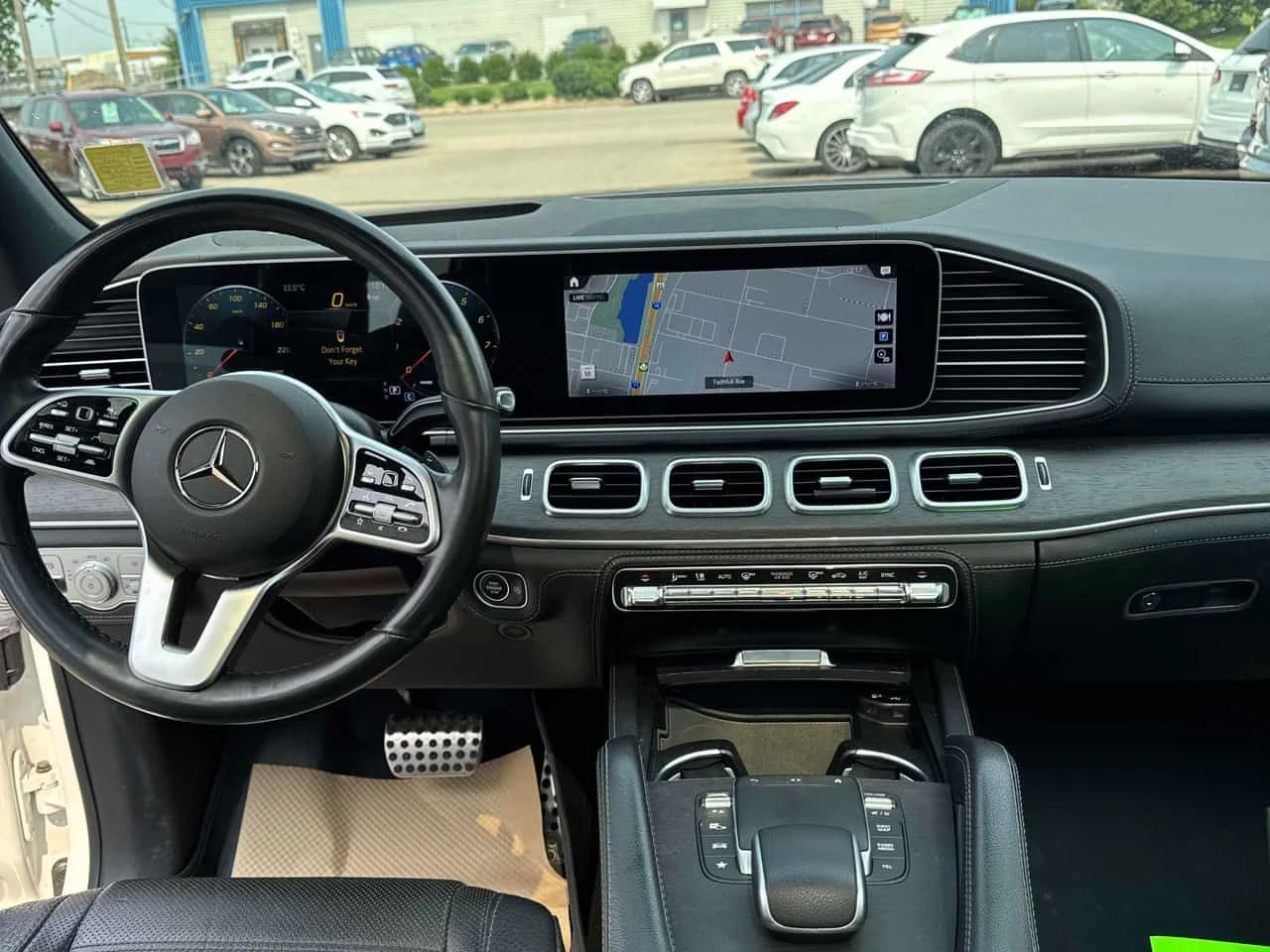 Mercedes-Benz GLS 450 BURMESTER/ДИСТРОНИК/ОБДУХВАНЕ/ПАНОРАМА/360, снимка 8 - Автомобили и джипове - 55373680