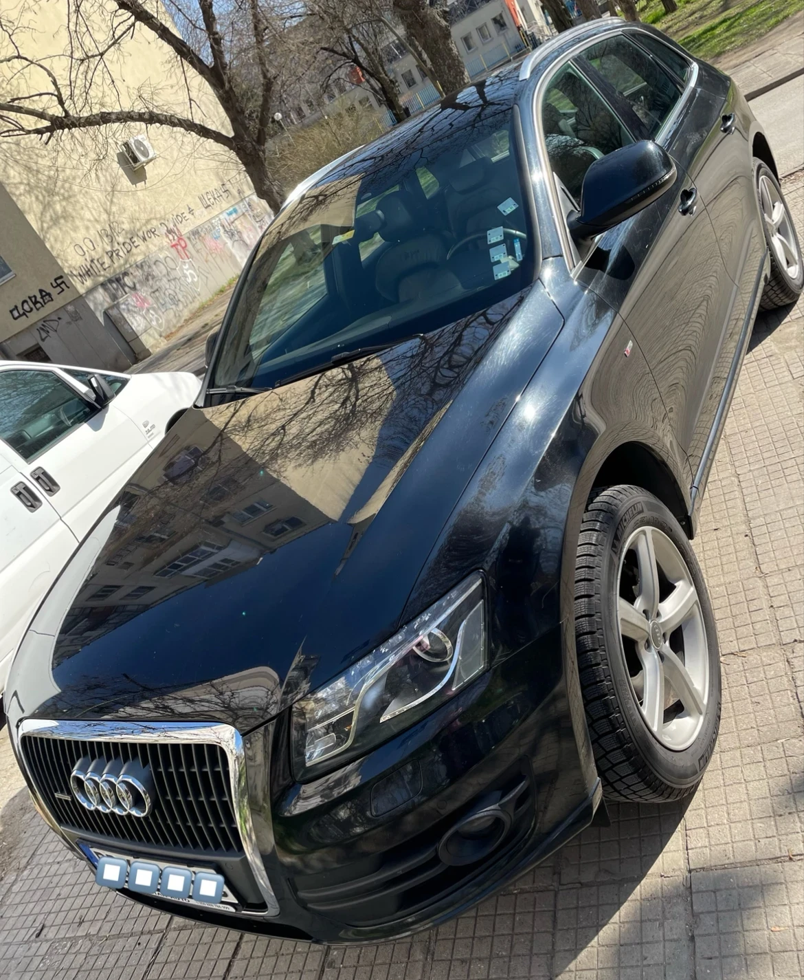Audi Q5, снимка 5 - Автомобили и джипове - 55726028