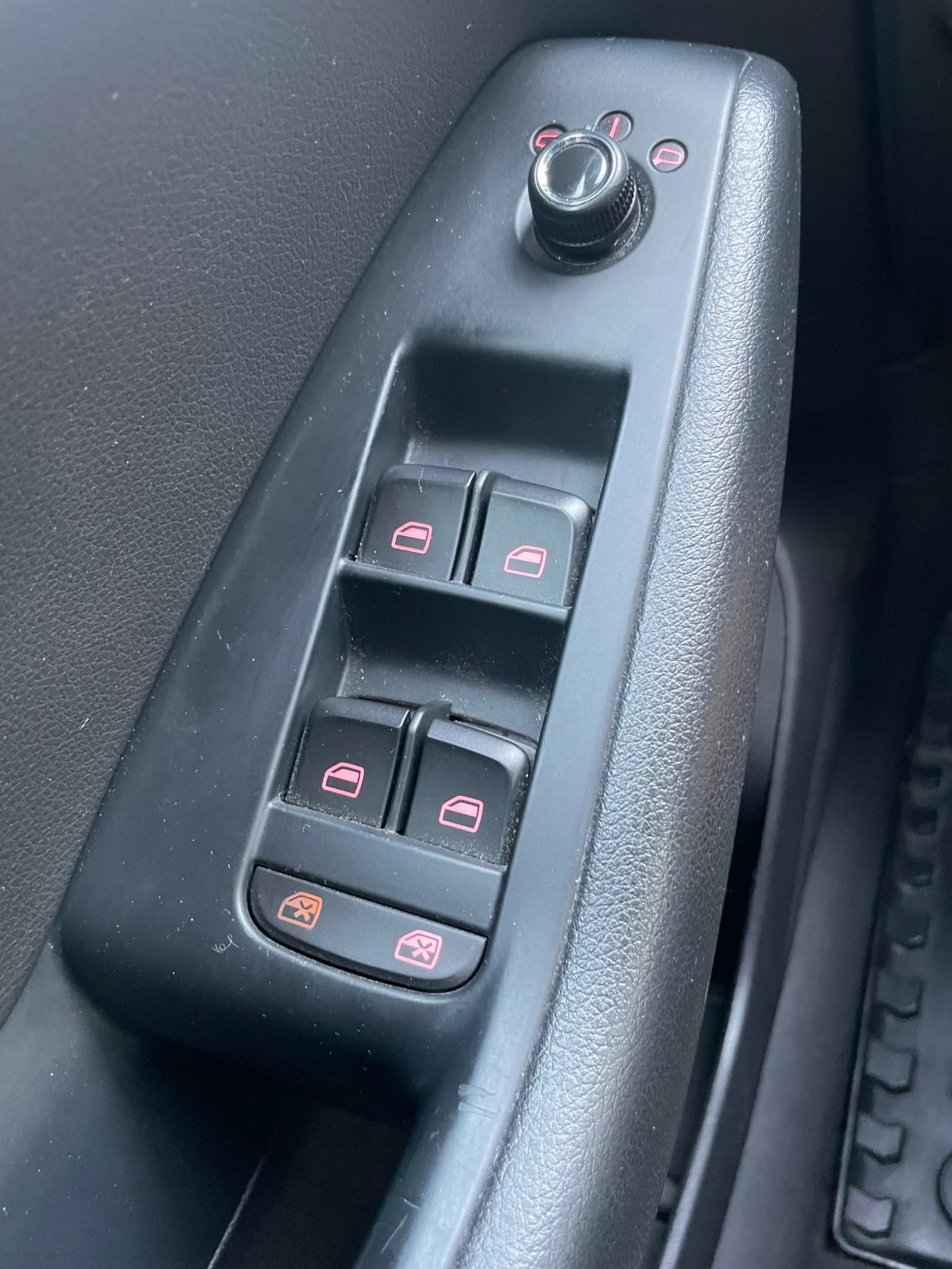 Audi Q5, снимка 15 - Автомобили и джипове - 55726028